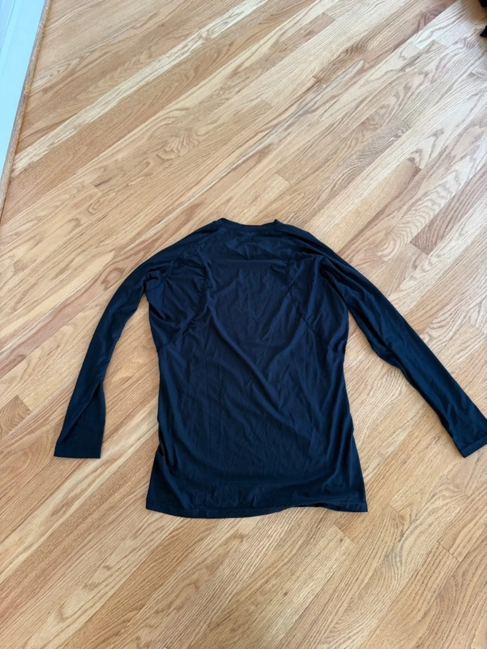 Devops men’s dry fit compression long sleeve top size XL
